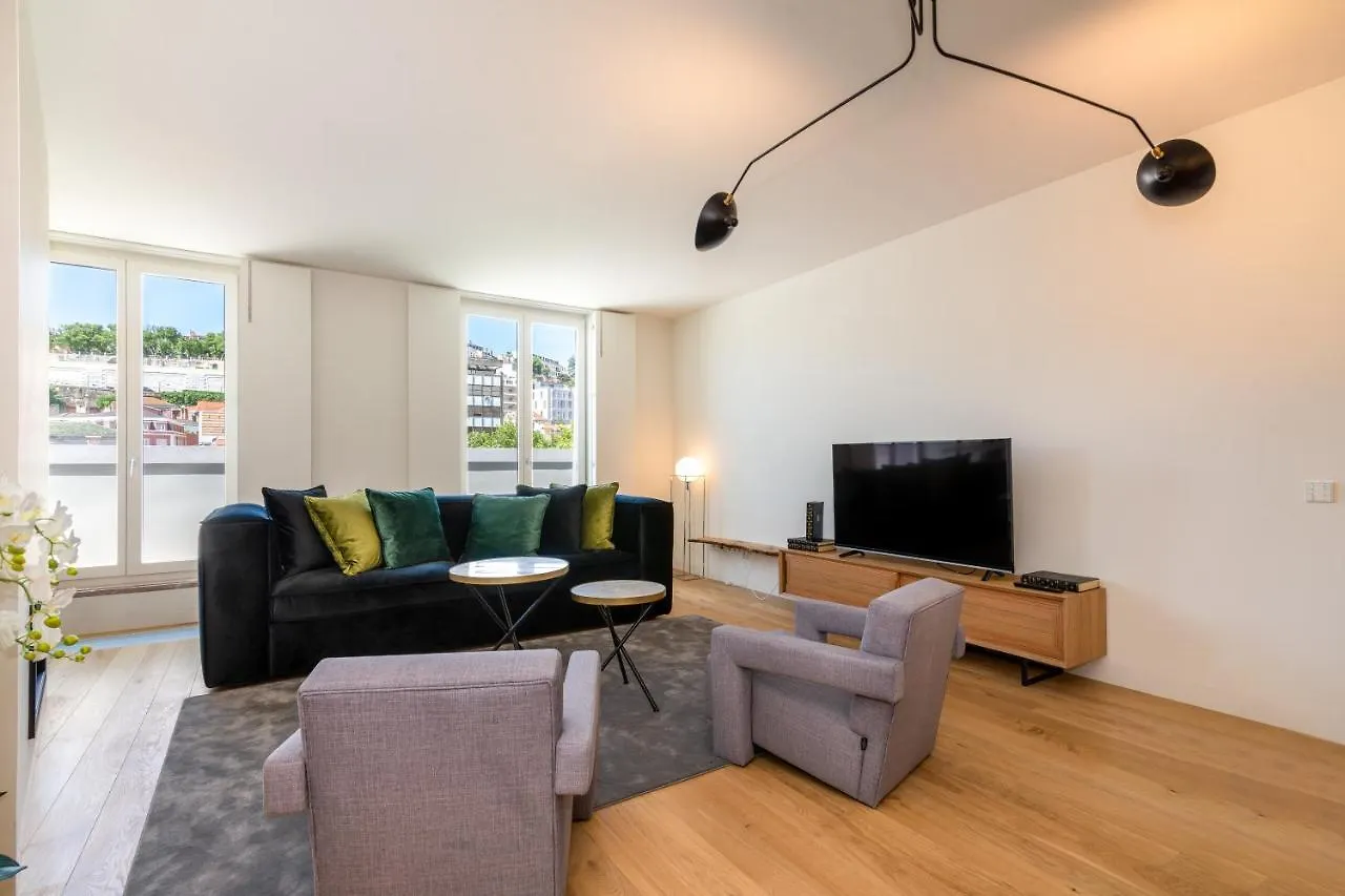 Liberdade 12 By The Good Neighbour In Lisbon Apartman